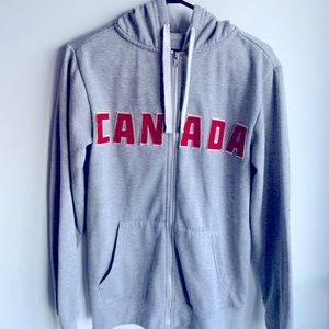 BLUENOTES Canada Sweater
